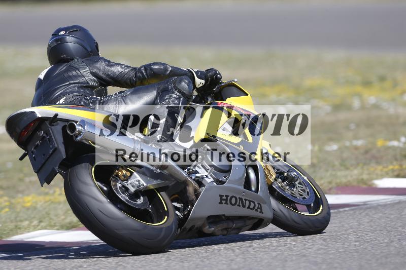 /36 08.08.2026  Pluess Motosport ADR/Freies Fahren/30